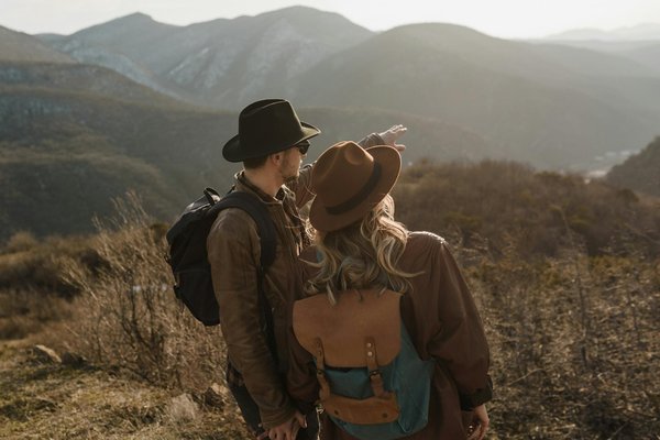 Peut-on trouver une croisière qui propose des cours de cuisine italienne avec des chefs locaux en Sicile?